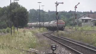 preview picture of video 'Tüßling 24.07.2014 mit viel Güterverkehr und Class 66'