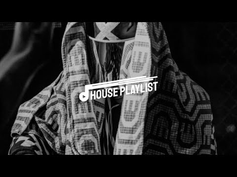 Hyenah -  Sondela Spotlight 001