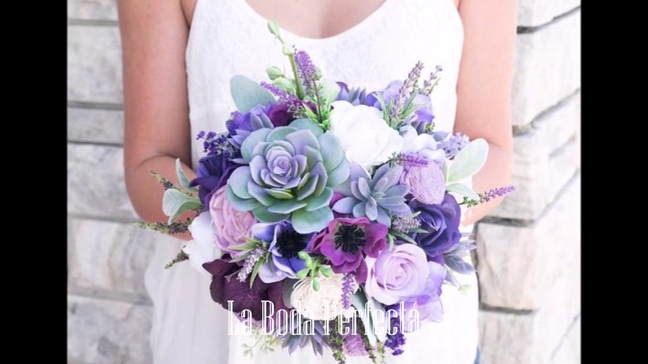 RAMO DE NOVIA MORADO / LA BODA PERFECTA