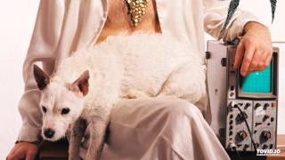 LA Priest - A Good Sign