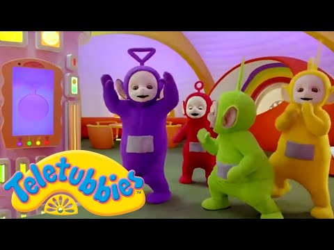 Teletubbies | Tubby Phone for Tinky Winky! | Official Season 15 Full Episode