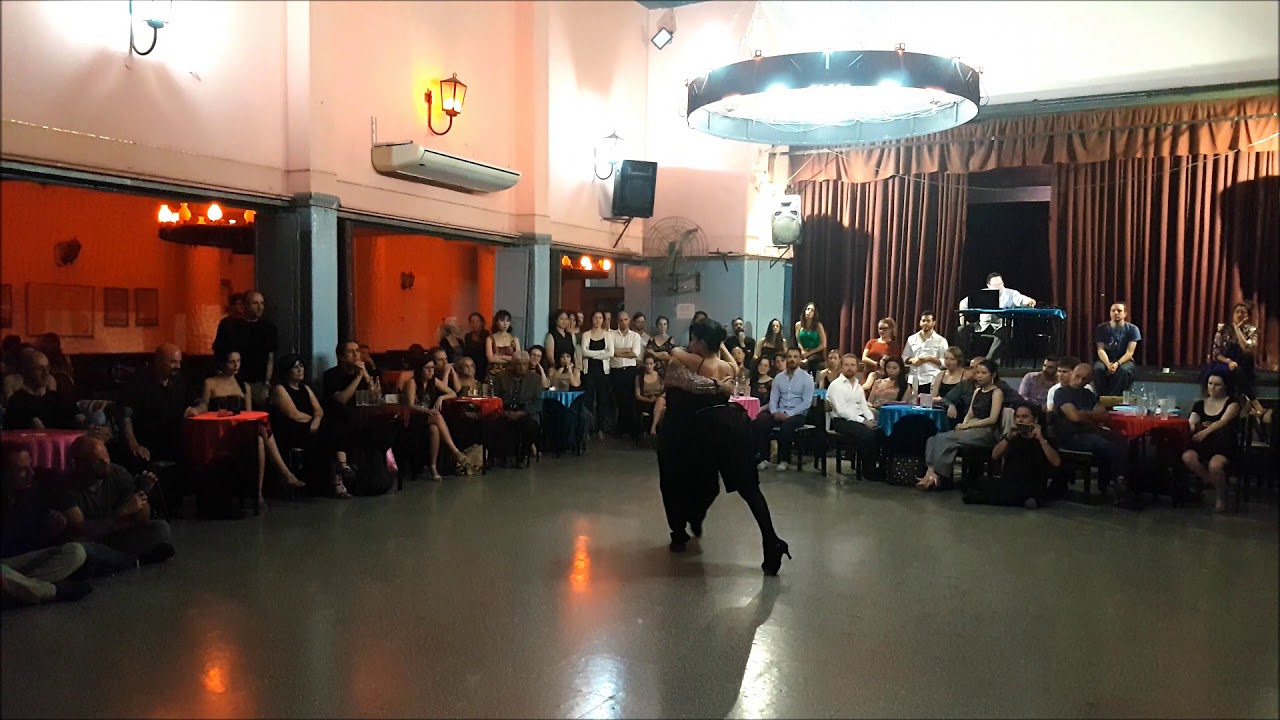 MARIELA SAMETBAND y GUILLERMO BARRIONUEVO en Viva La Pepa! Milonga (4/4)