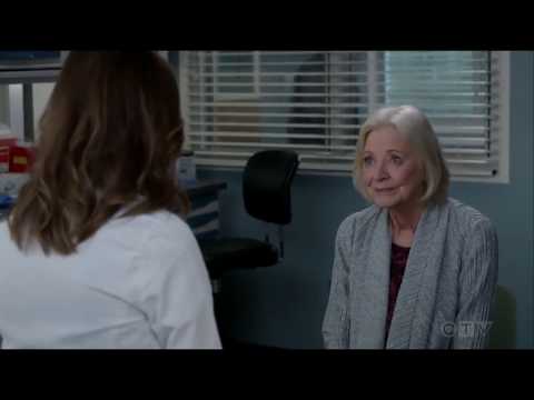 AMELIA  LE PIDE CONSEJO A LA MAMA DE OWEN (G-A 15X04)