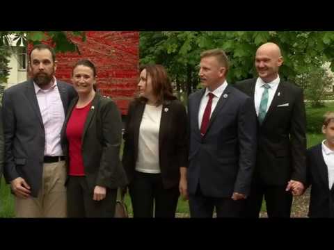 Expedition 56/57 Crew Departs to Kazakhastan Launch Site