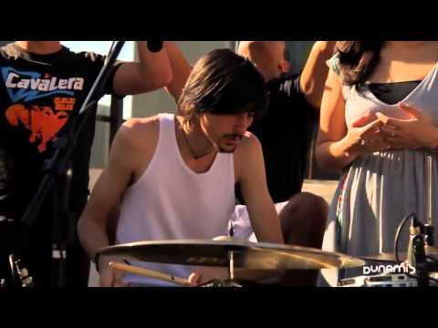 Laura Souguellis  Sozo   Quem é como o Senhor Fornalha Dunamis  Outubro 2013