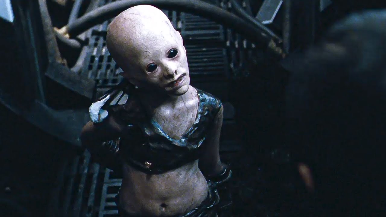 NAVE DE COLONIZAÇÃO ESTÁ NO ESPAÇO HÁ 923 ANOS, E A TRIPULAÇÃO SOFREU MUTAÇÃO APÓS TODO ESSE TEMPO!