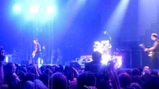 Green Day - Tight Wad Hill &amp; When I Come Around LIVE 8.25.09 at The Forum in Los Angeles