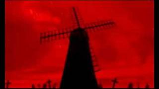 Gorillaz- Spitting Out the Demons (official music video)