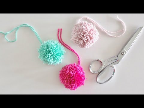 How to make yarn Pom Poms. Easy!