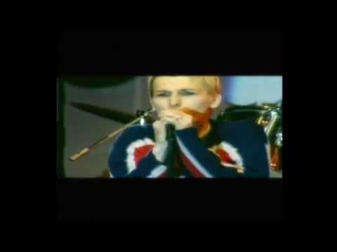 Ab4 - Despre o tipa (Official Video)