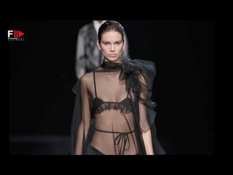 VALENTINO Best Looks Haute Couture Spring 2023 Paris - Fashion Channel