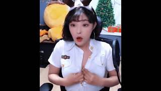 Download lagu Tiktok viral terbaru asian girls| kepanasan buka baju#shorts mp3 Download lagu Tiktok viral terbaru asian girls| kepanasan buka baju#shorts mp3