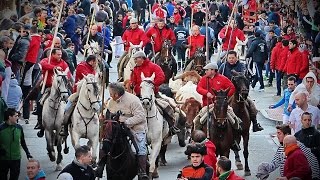 preview picture of video 'Carnaval del Toro - Ciudad Rodrigo 2015: encierro a caballo en Foxá'