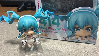 ねんどろいど414・レーシングミク2014を開封してポージングを決めてみた