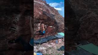 Video thumbnail: Pink Belly Tickle, V5. Red Rocks