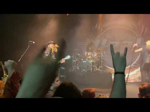 H.E.A.T - Dangerous Ground ((Live in Göteborg)