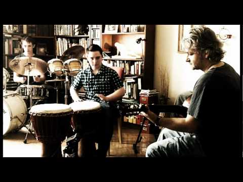 Aulywolf ft. The Drumbrothers - In Search Of Sunset