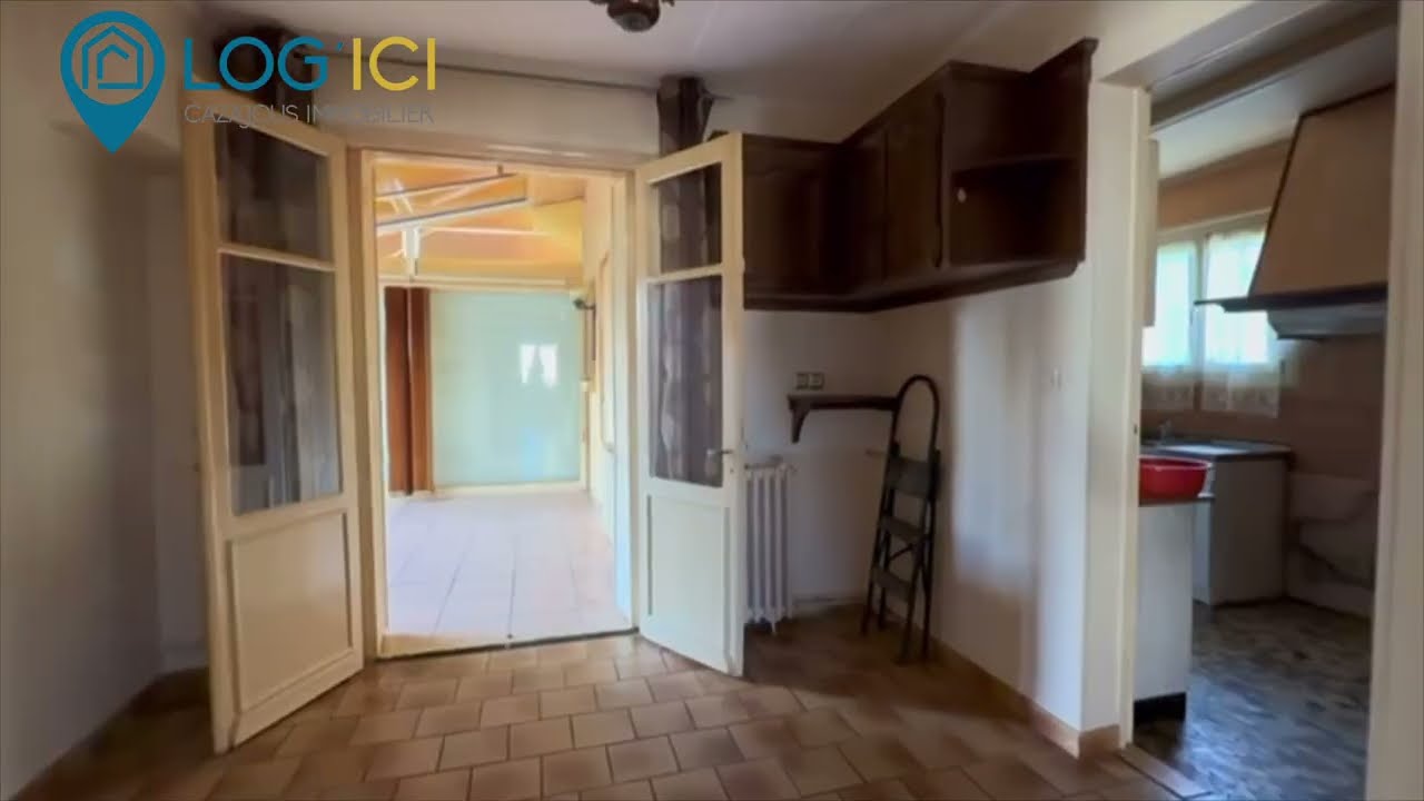 A VENDRE - Sur la commune de Coarraze, maison de plain-pied à rénover