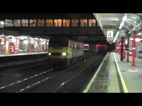 90046 4m11 Coatbridge - Crewe liner, 15th January 2014