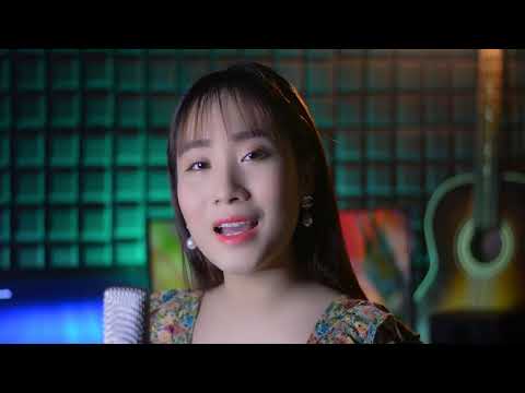 Thể hiện bởi Hồ Phương Liên