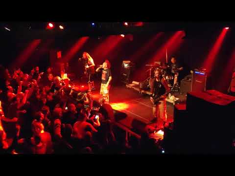 The Exploited - Let's start a war - Kavka zappa, Antwerpen, 8 december 2019