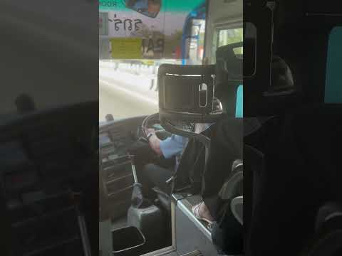 Cool Bus driver😎 Go Back to Bangkok🚌