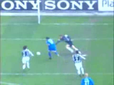 ROBERTO BAGGIO Amazing Goal !!  ~ Fantasista