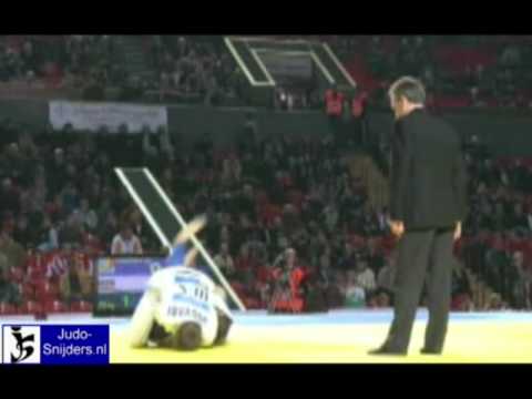 Judo 2009 Tbilisi: Trudov (MDA) - Ungvari (HUN) [-73kg].