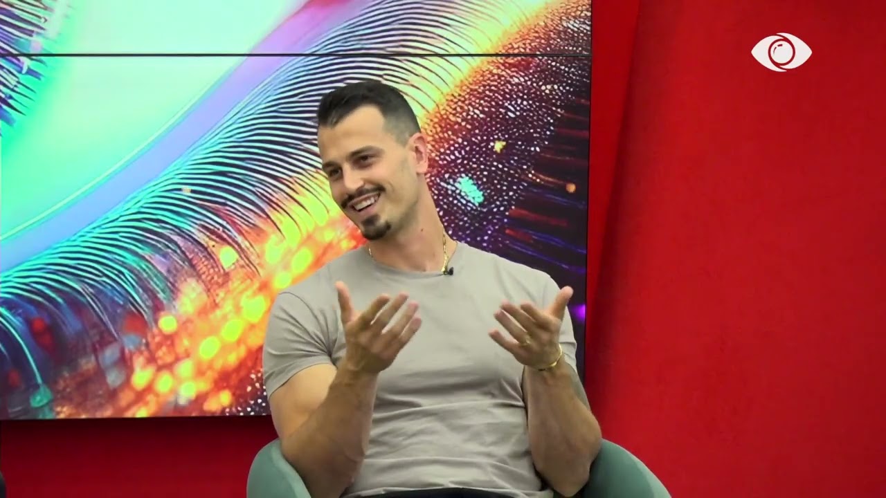 Mateo jep arsyet se përse duhet të shpallet ai fitues dhe jo finalistët e tjerë