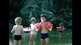 preview picture of video '4 cine film: Family on a camping holiday in Newquay England 1977, no sound'