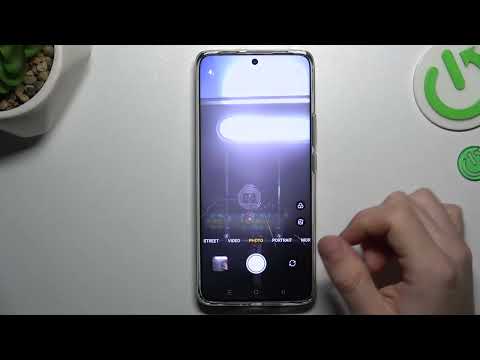 How to Manage Front Camera Mirror Effect on Realme 12?