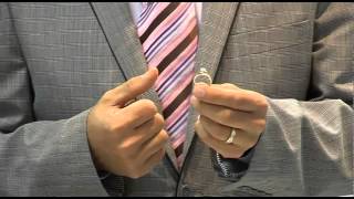 preview picture of video 'Claw Settings on Rings - Madison Jewellery || Pro Action Video'