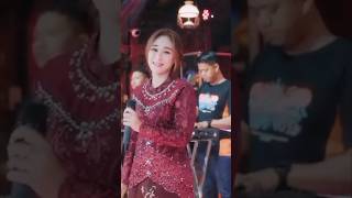 Download lagu YEN ING TAWANG ONO LINTANG #firaazzahra #firaazzahraadella #adella #omadella #music #dangdut mp3