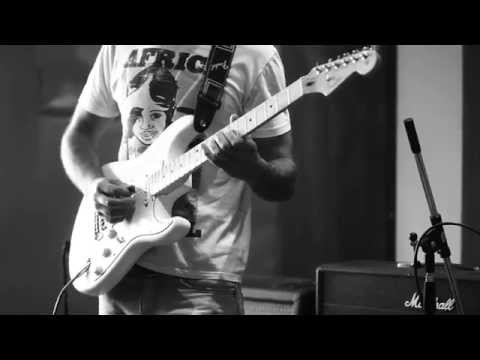 El Séptimo Árbol - Saltar