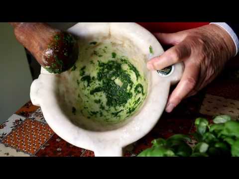 How to Make the Perfect Pesto | Pasta Grannies