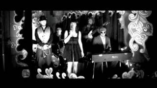 Elastic Bond - Corazón