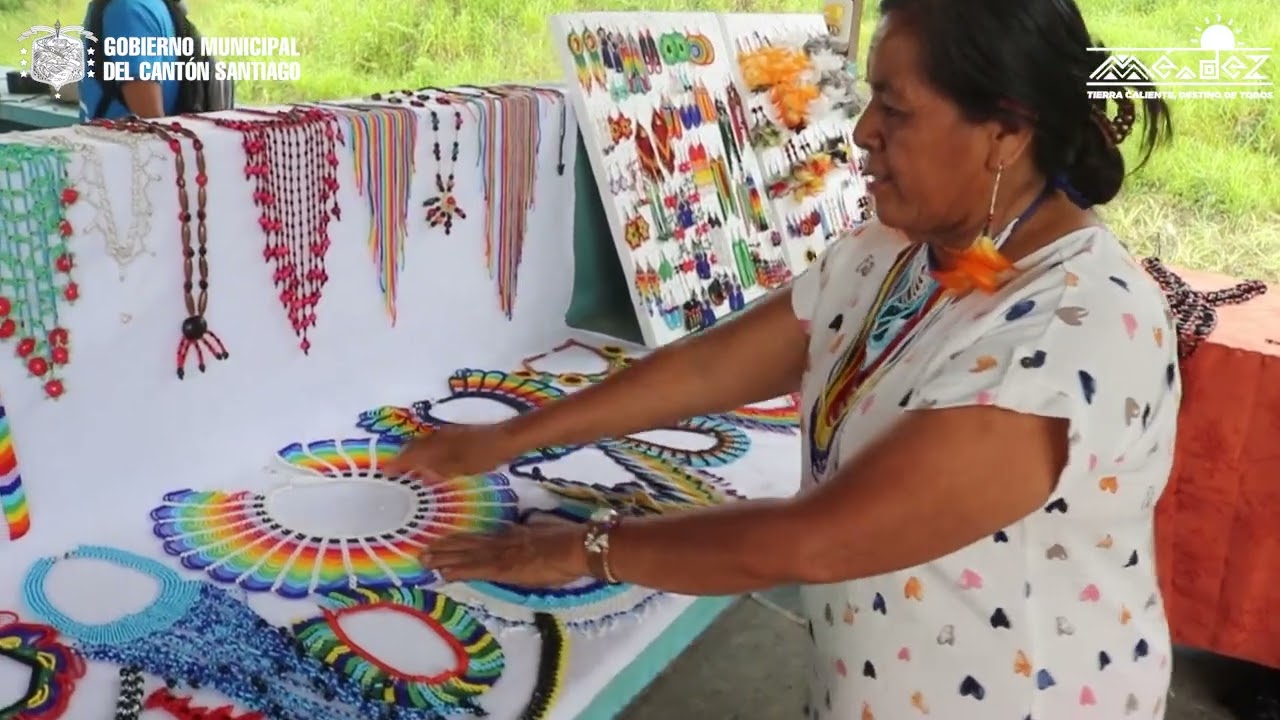 Angelita, una artesana más de Morona Santiago, Ecuador