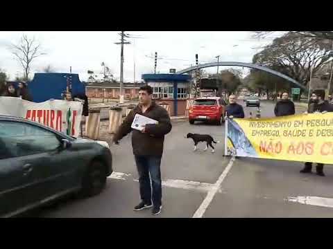 PANFLETAGEM NA UNIVERSIDADE DE SANTA MARIA CONTRA O FUTURE-SE