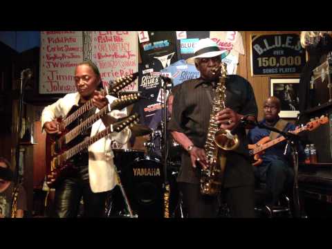 download lagu mp3 mp4 Eddie Shaw And The Wolfgang, download mp3 Eddie Shaw And The Wolfgang free download, download mp3 Eddie Shaw And The Wolfgang