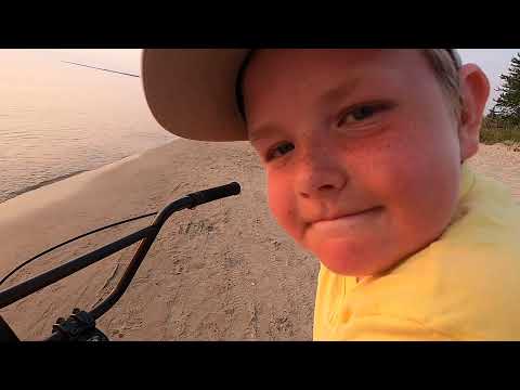 26. BEACH FUN 21 | SEAGULLS ARE... | FAMLEE VLOG