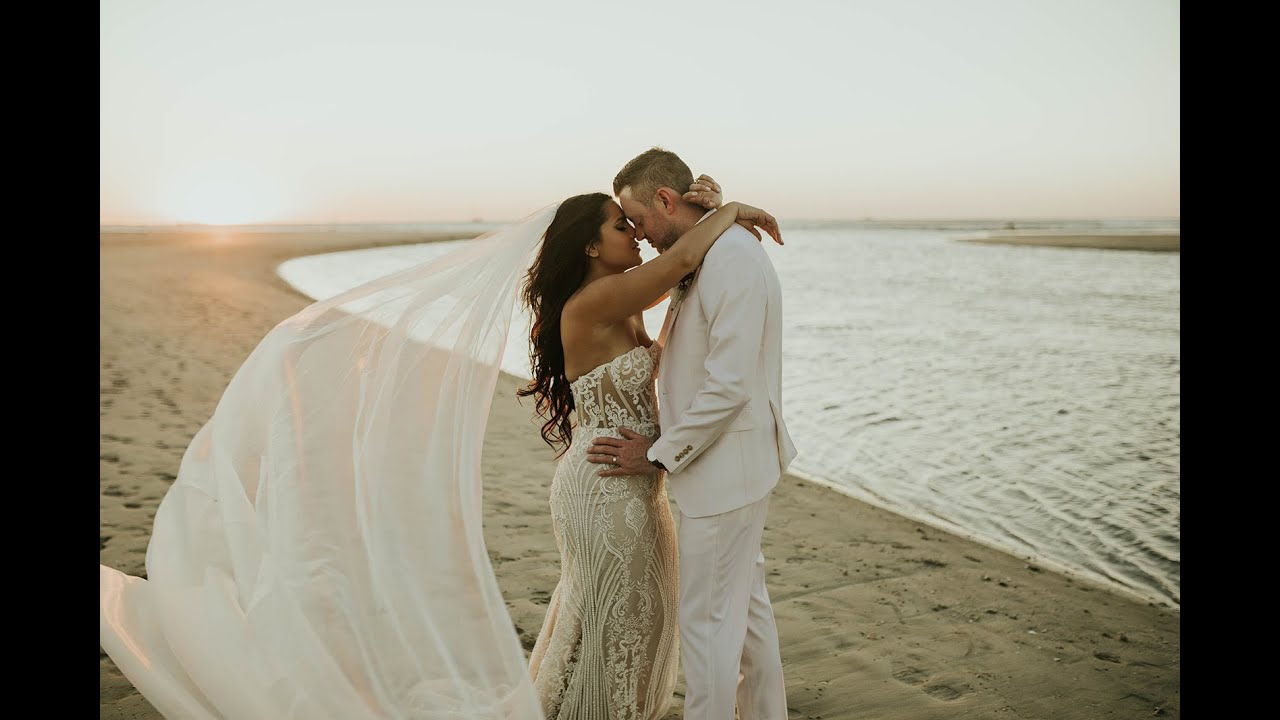 Bohemian Wedding in Tamarindo • Stephanie + Fraser