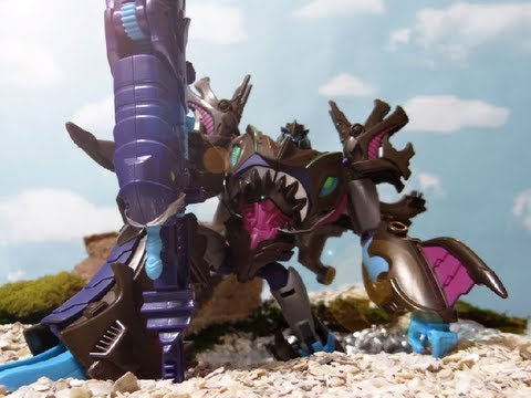 MEGATRON reviews Sharkticon Megatron