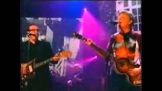 Paul McCartney &amp; Elvis Costello - Tommy's Coming Home