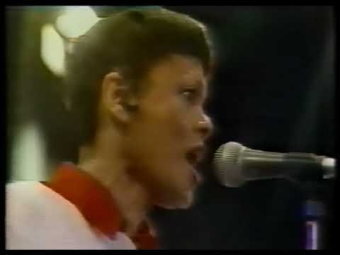 Pearl McKinnon & The Teenagers - Goody Goody