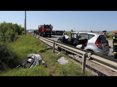 Trafic blocat la ieșirea din Hunedoara