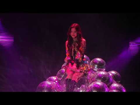 BLACKPINK U.S.A. TOUR "IN YOUR AREA"5.2.2019 NJ JISOO SOLO PERFORMANCE: CLARITY FANCAM PT. 6