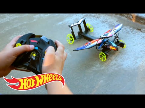 Controling Hot Wheels Sky Shock Car, Insane Transformation & Racing Without Limits | @HotWheels