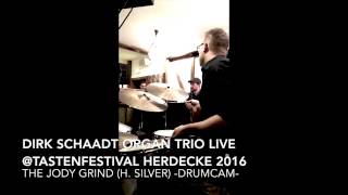 The Jody Grind (H. Silver) Dirk Schaadt Organ Trio feat. Phillipp Brämswig (guit.)