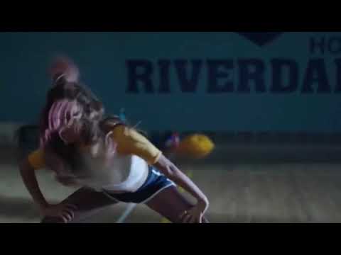 Proof that Toni Topaz's audition goes with anything✨