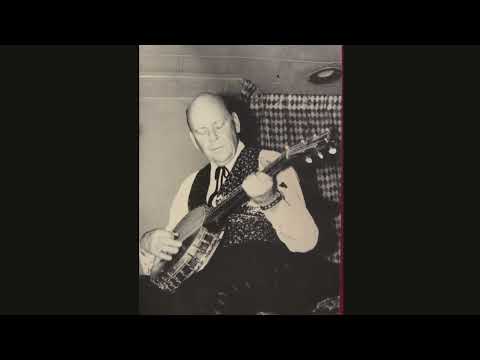 Memphis Blues - live,  Bob Scobey- probably Jenny Lind Hall, Oakland early 1950s. Vocal Clancy Hayes